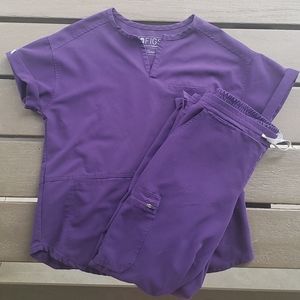 Figs Original Purple Scrub Set
